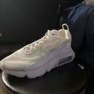 White Nike Air Max 2090
